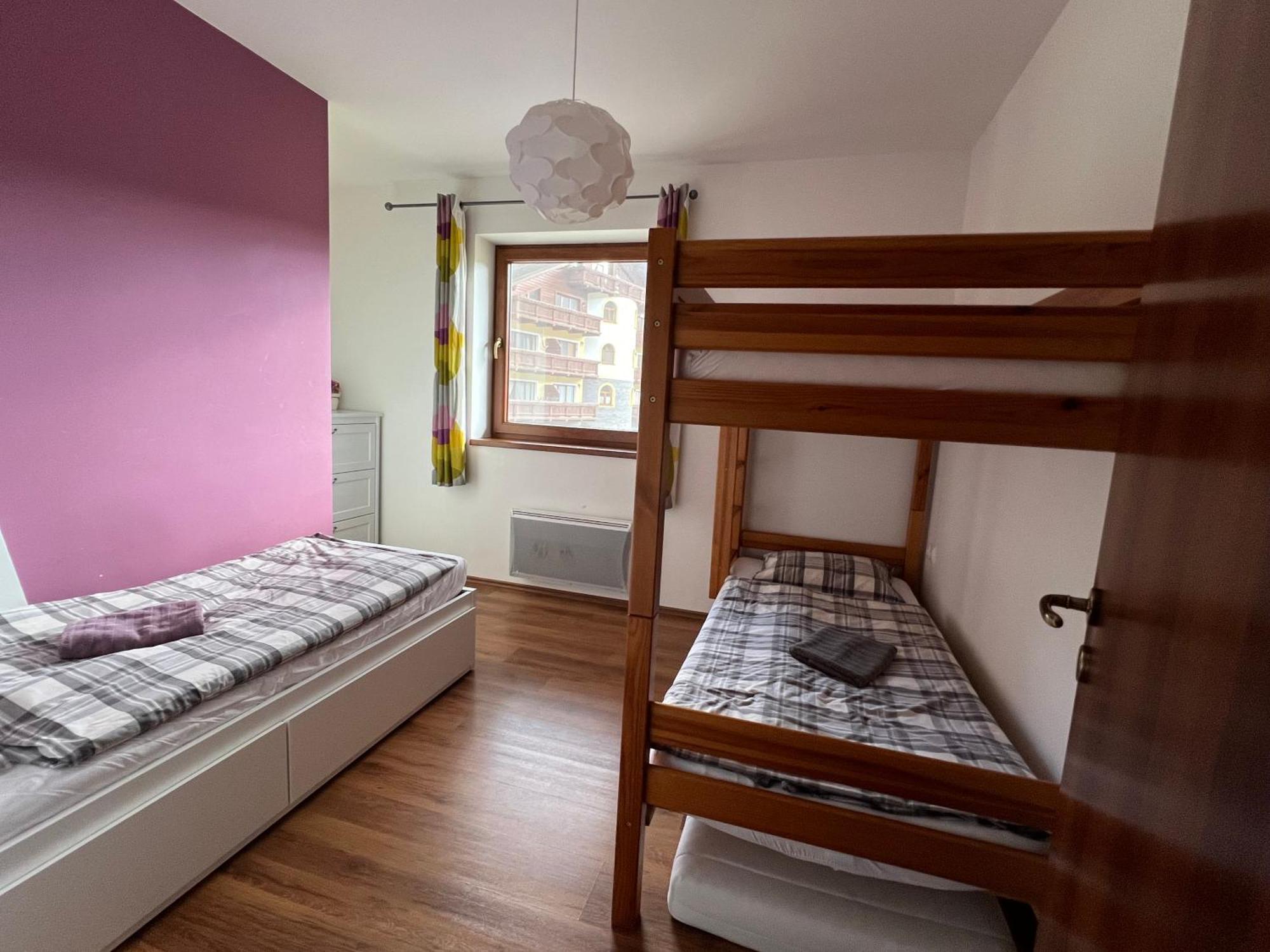 Family Apartment Tale Luaran gambar